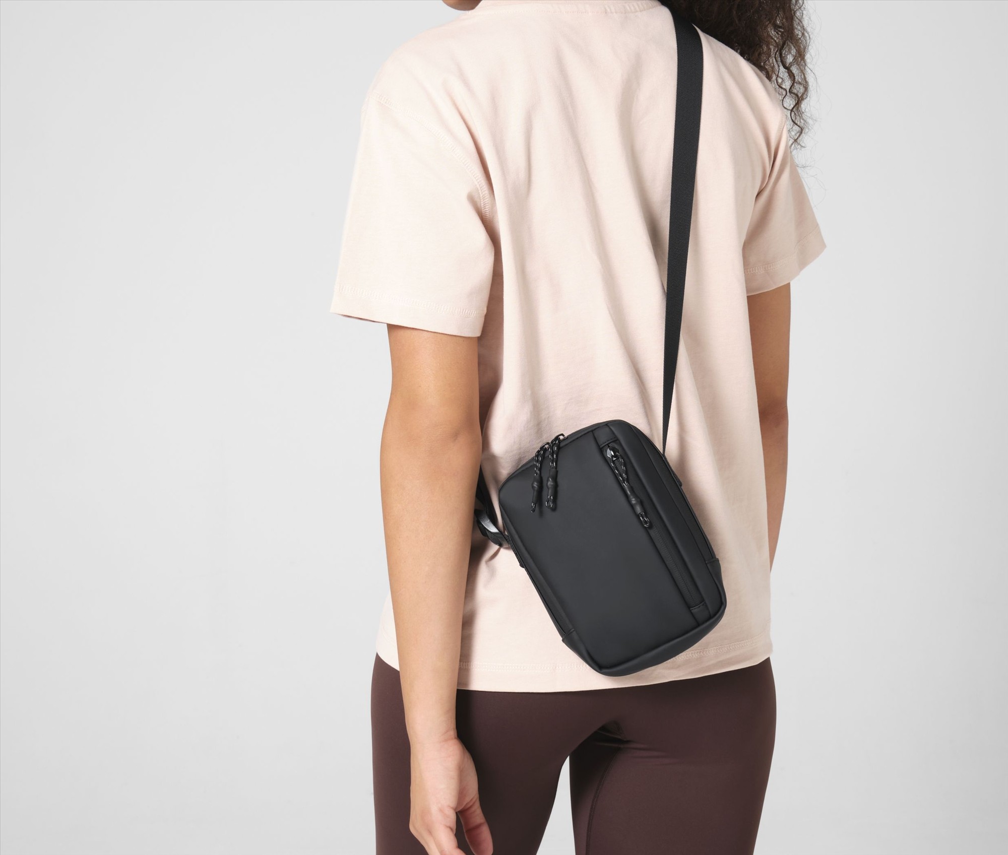 BAG BASE ATHLUX SHOULDER BAG bedrukken met eigen logo