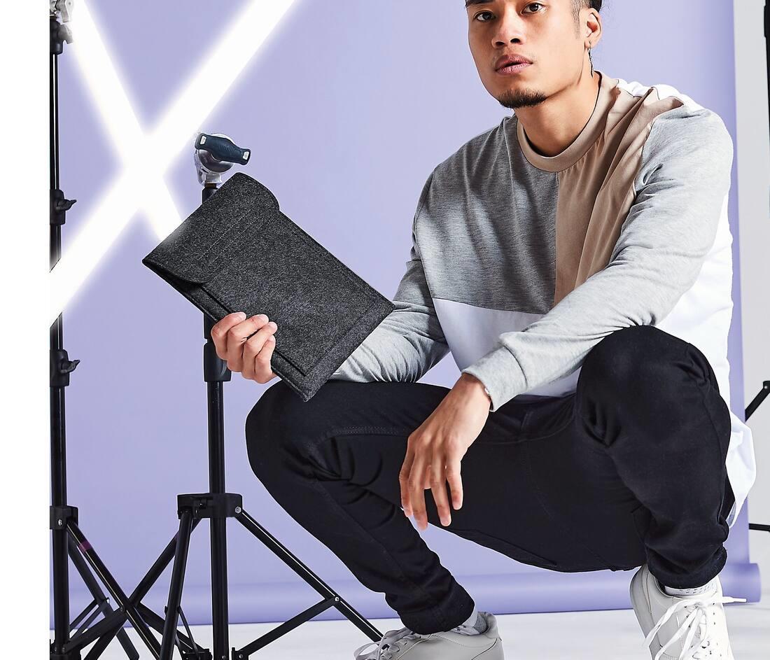 BAG BASE FELT IPAD SLIP bedrukken met eigen logo