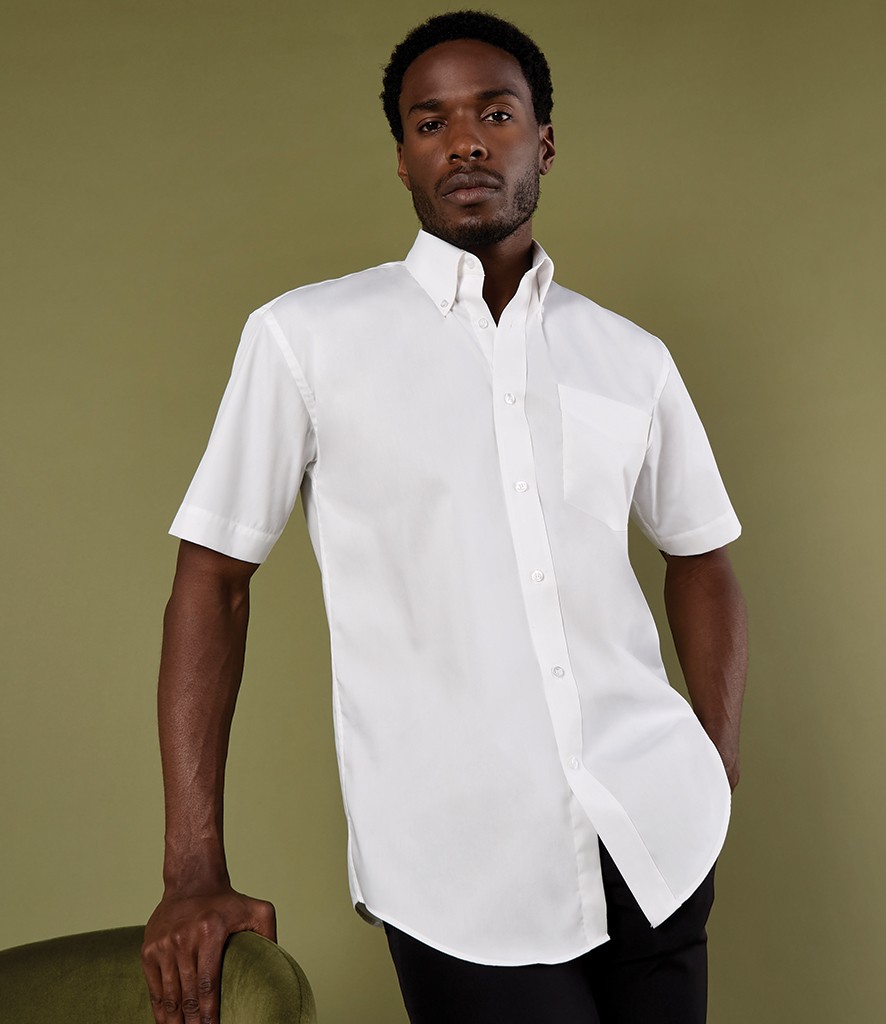 Kustom Kit Premium Short Sleeve Classic Fit Oxford Shirt bedrukken met eigen logo