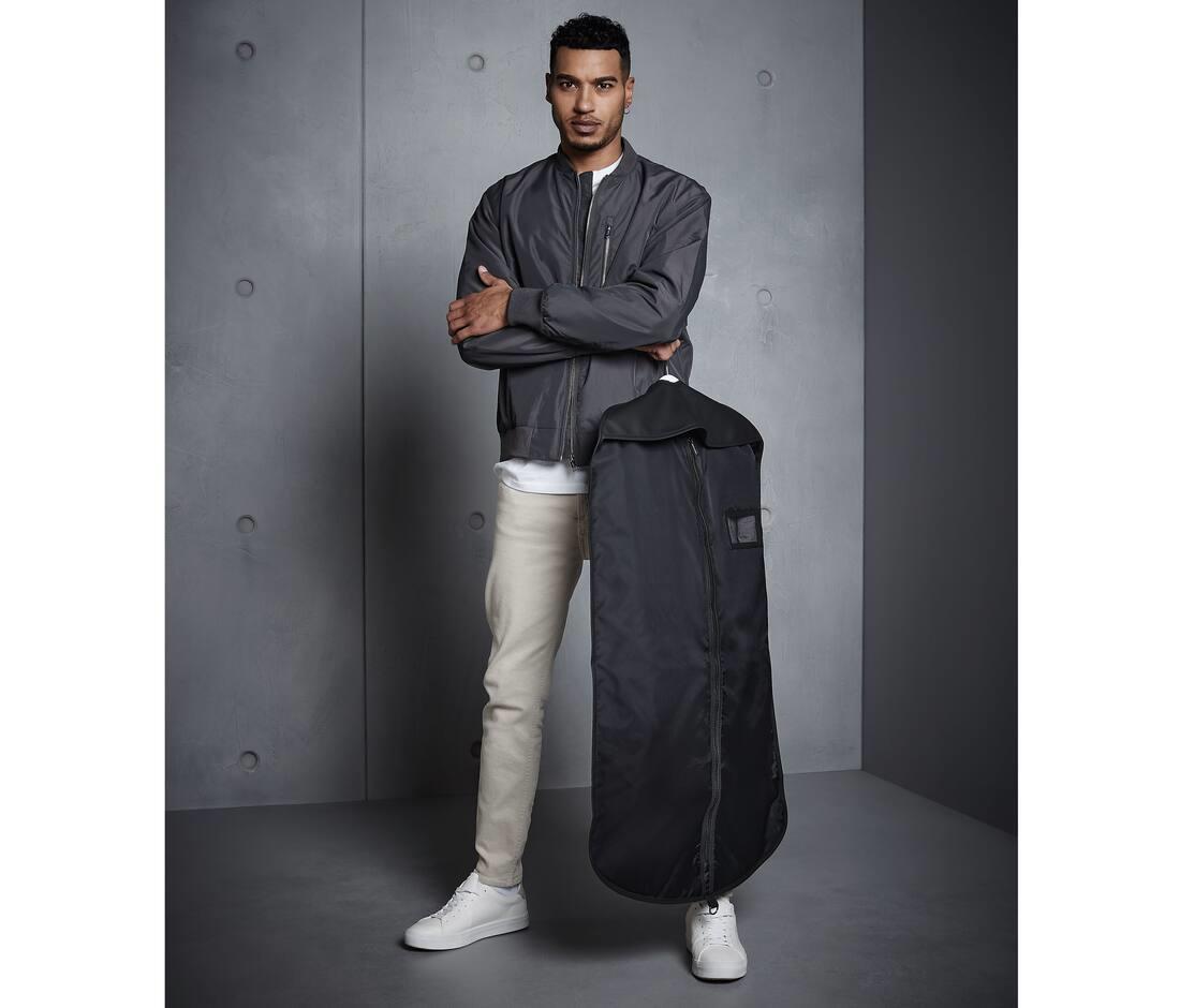 QUADRA SUIT COVER bedrukken met eigen logo