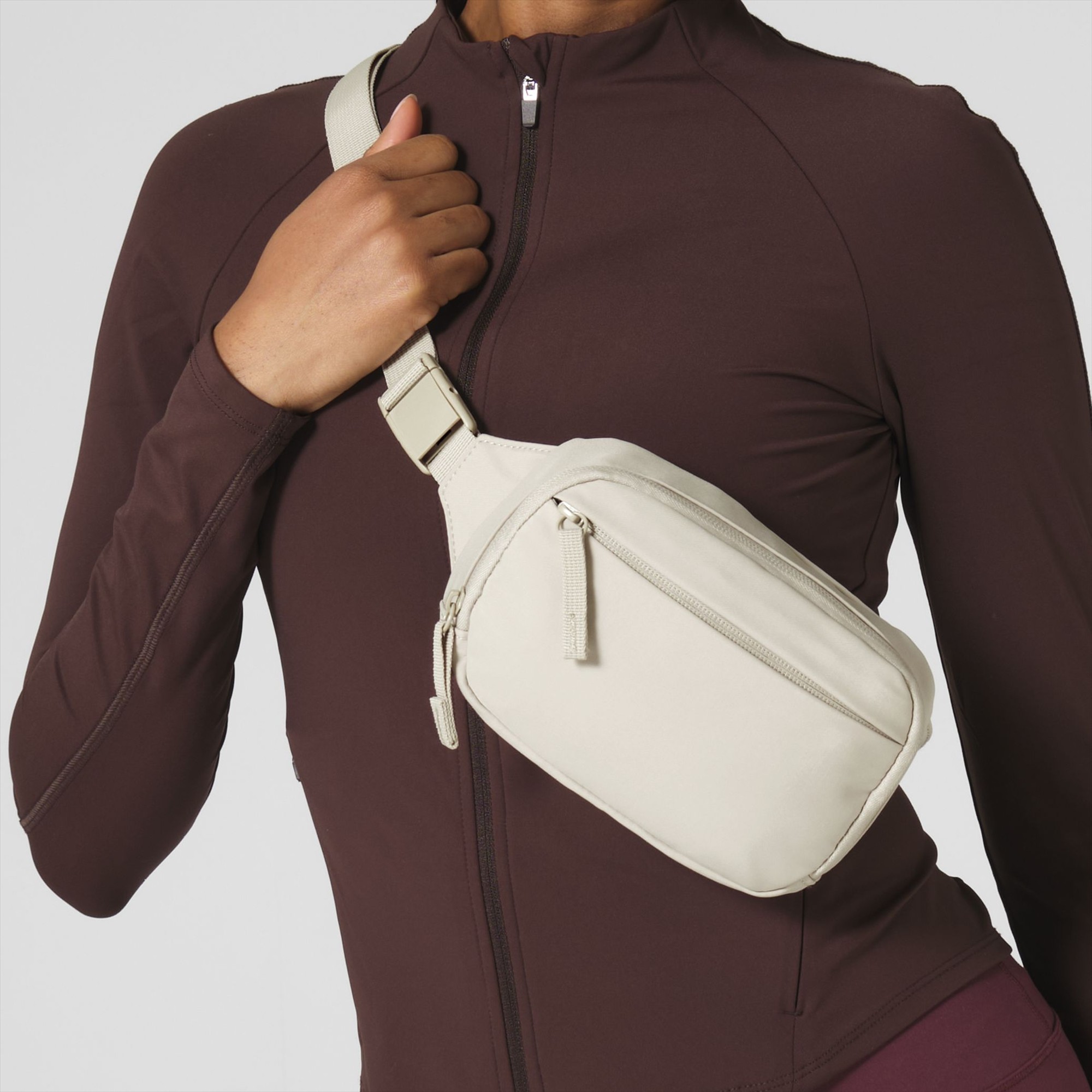 QUADRA STUDIO BELT BAG bedrukken met eigen logo