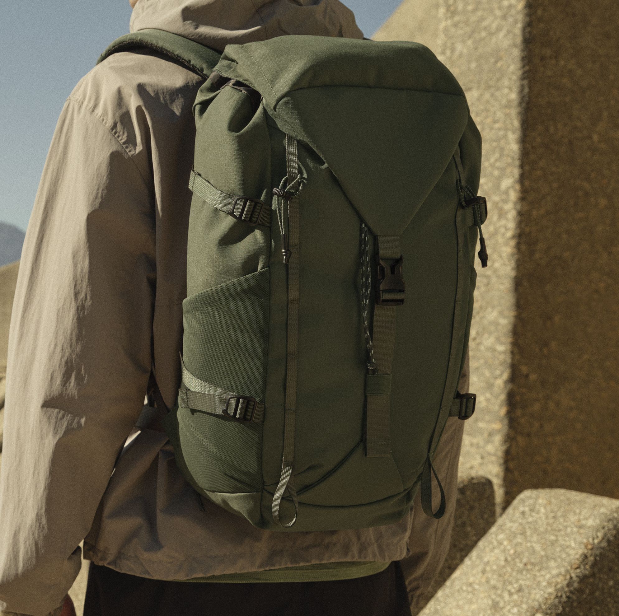 QUADRA ACTIVE OUTDOOR 30 LITRE BACKPACK bedrukken met eigen logo