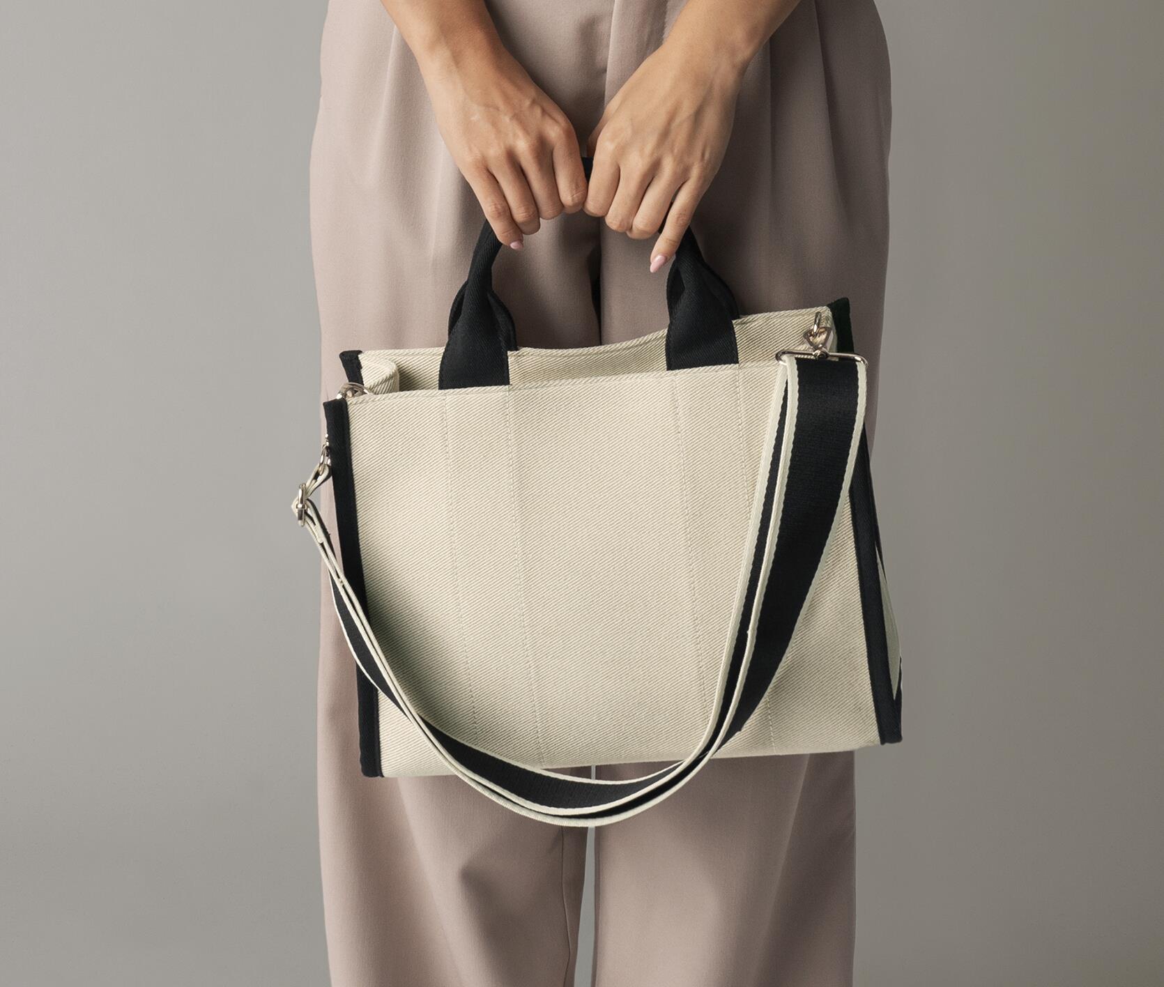 QUADRA PUERTO MEDIUM TOTE bedrukken met eigen logo