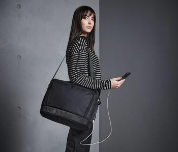 PRO-TECH CHARGE MESSENGER QUADRA QD915