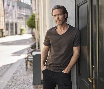 LUXURY V-NECK TEE TEE JAYS TJ5004