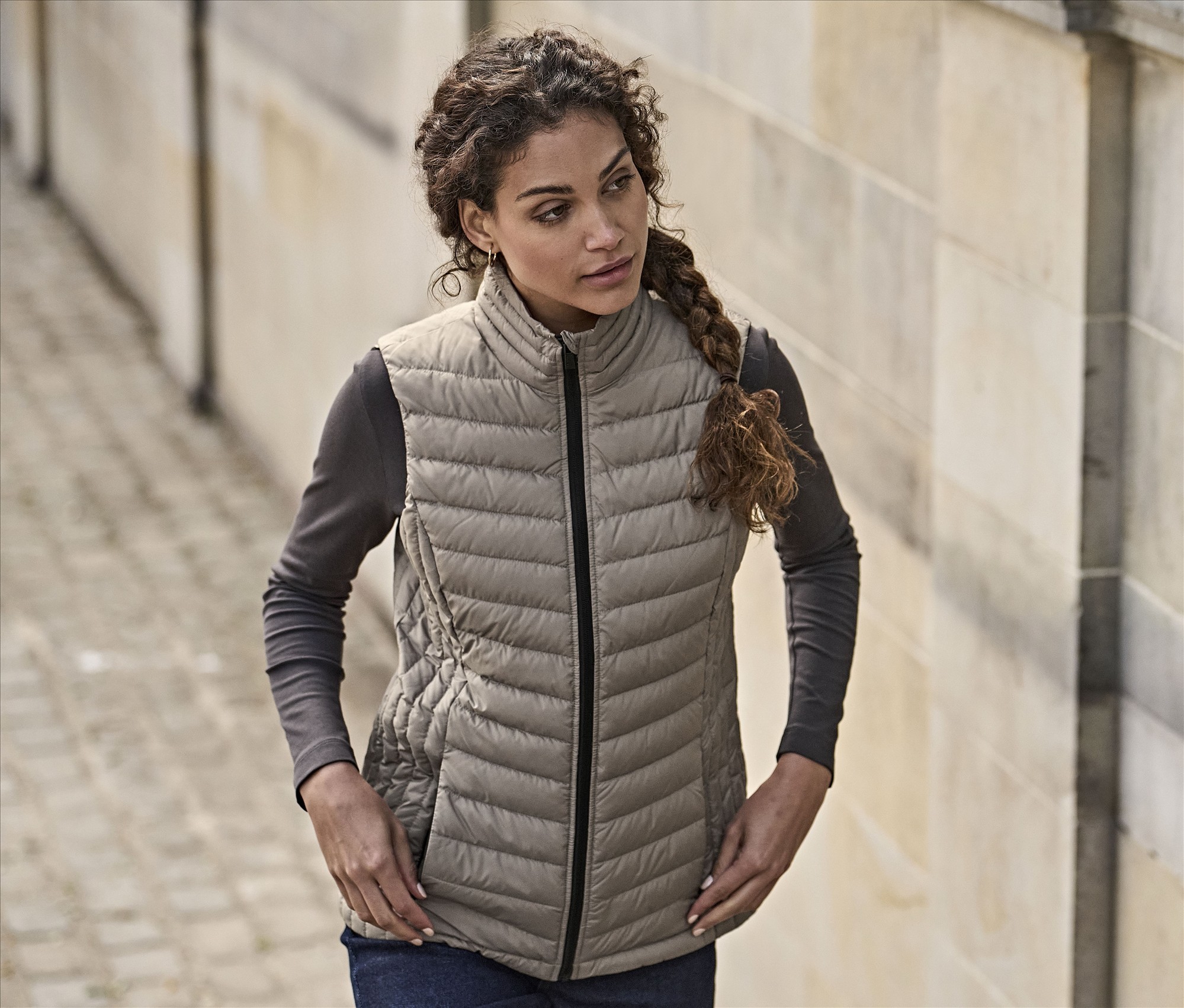 TEE JAYS Tee Jays Women's Zepelin Bodywarmer bedrukken met eigen logo