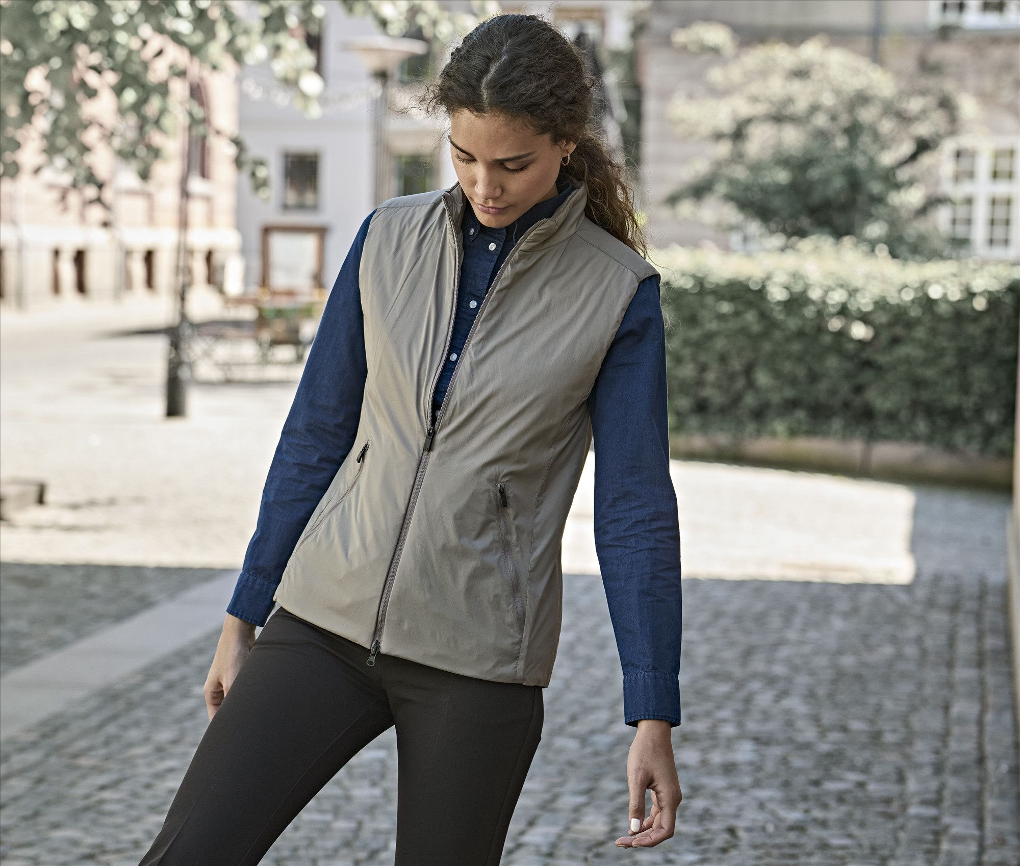 TEE JAYS WOMEN'S PURELITE BODYWARMER bedrukken met eigen logo