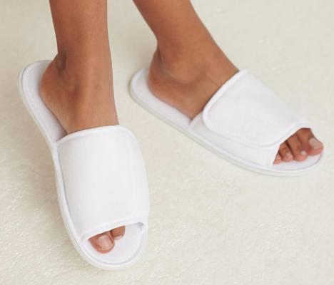 OPEN TOE SLIPPERS WITH SIDE FASTENING TOWEL CITY TC067