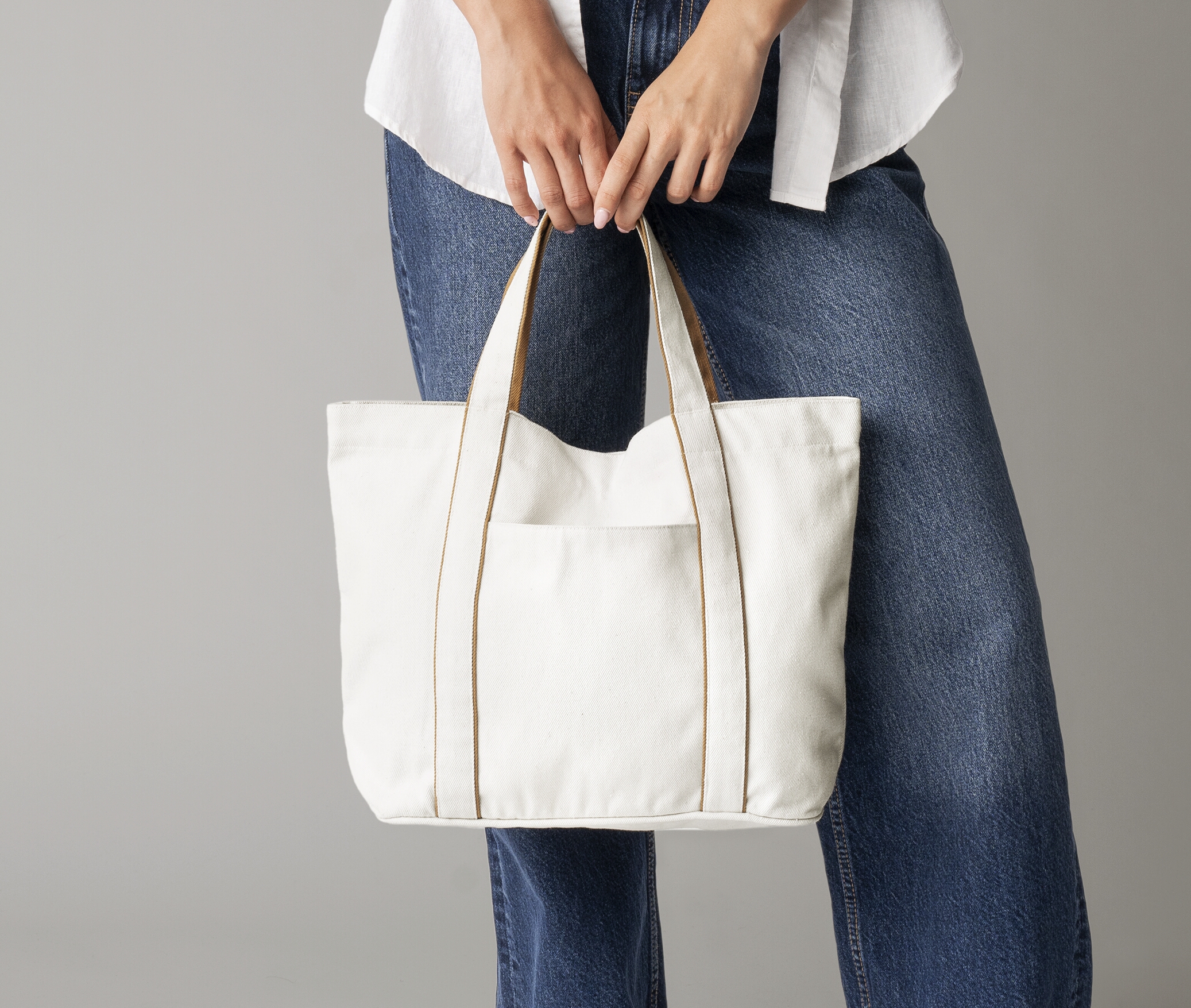 WESTFORD MILL COURTSIDE MEDIUM TOTE bedrukken met eigen logo